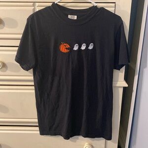 Comfort colors tshirt.